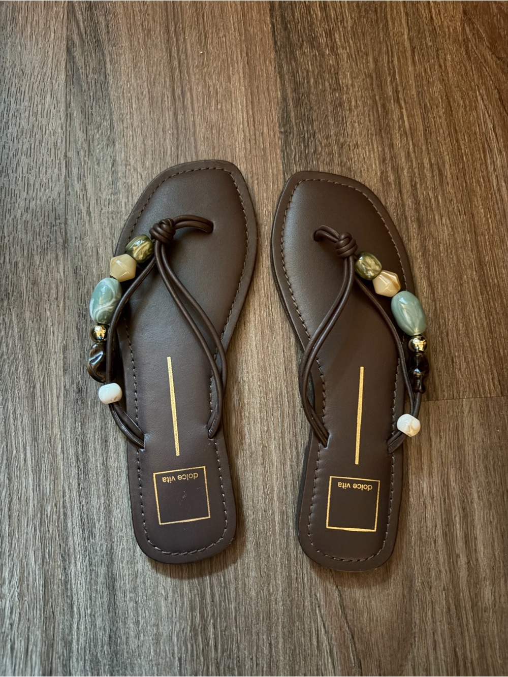 NWOT Dolce Vita Women's Cely Embellished Thong Flip-Flop Sandals